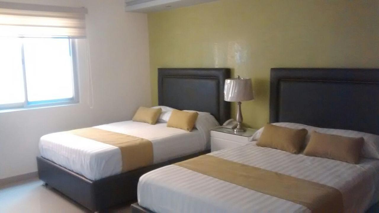 Hotel Tierra Roja Arandas 外观 照片