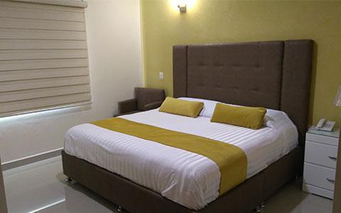 Hotel Tierra Roja Arandas 外观 照片