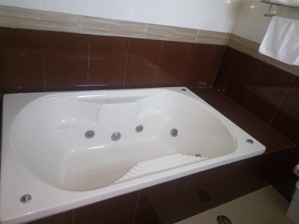 Hotel Tierra Roja Arandas 外观 照片