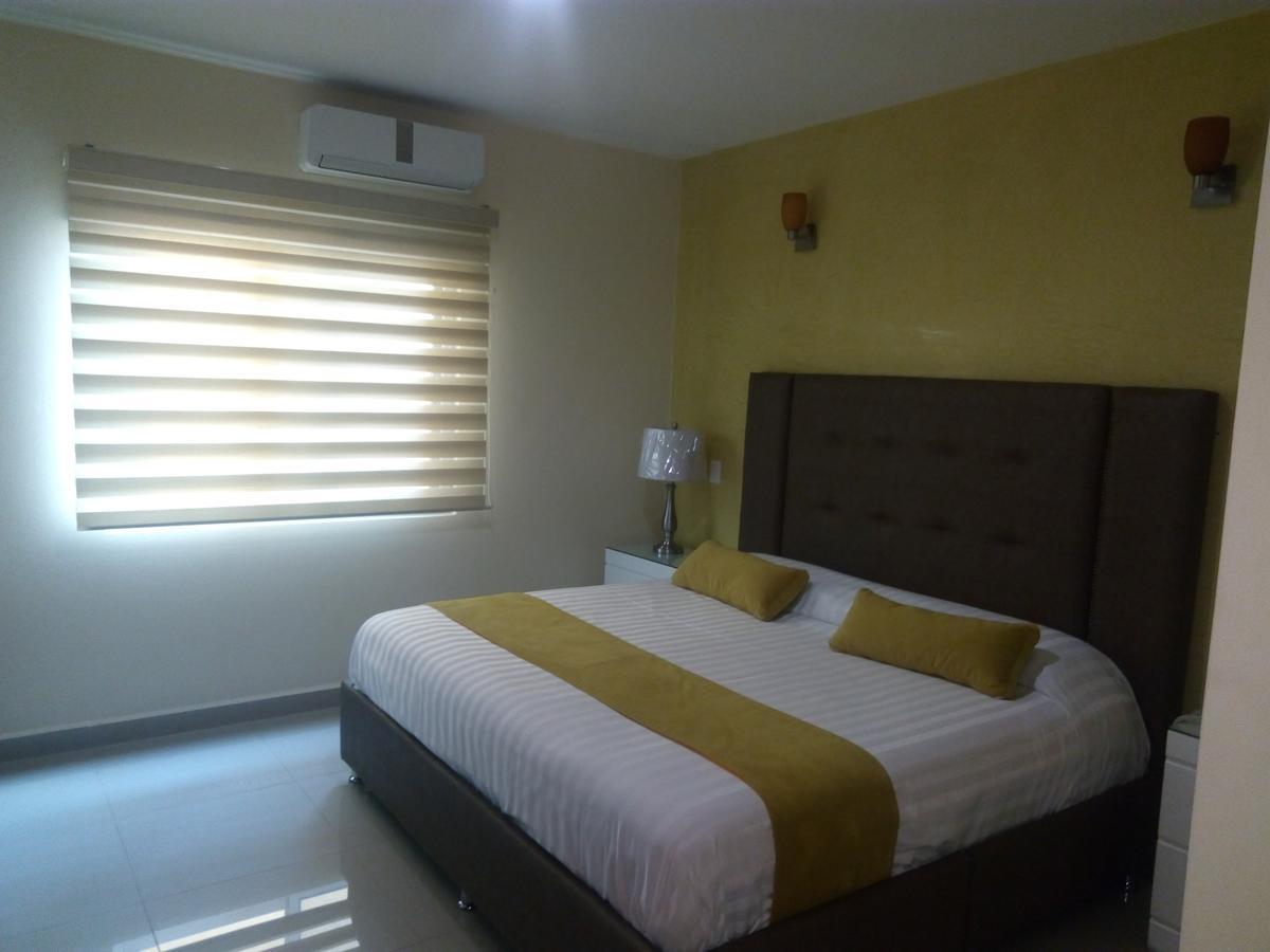 Hotel Tierra Roja Arandas 外观 照片